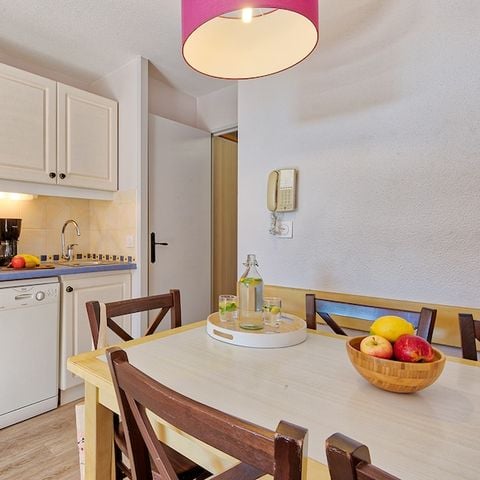 APPARTEMENT 4 personen - 1 slaapkamer - Terras of balkon - Uitzicht op de tuin