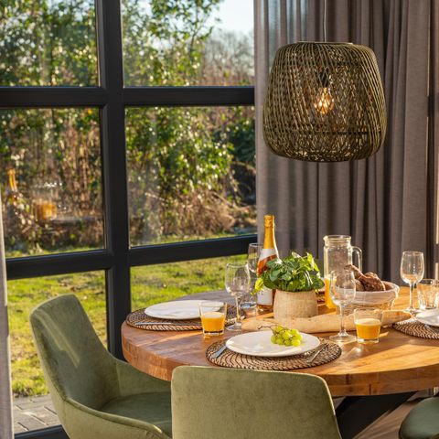 Bungalow 4 personen - Vogellodge met hottub