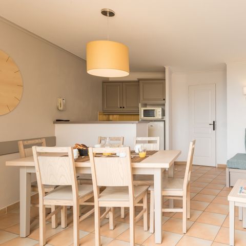 APPARTEMENT 6 personen - - 1 bedroom + 1 sleeping alcove  - Terrace or Balcony
