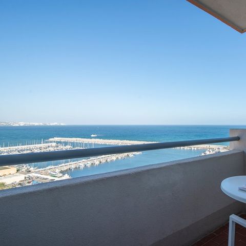 Hotelkamer 2 personen - Room Superior Airconditioning & Seaview