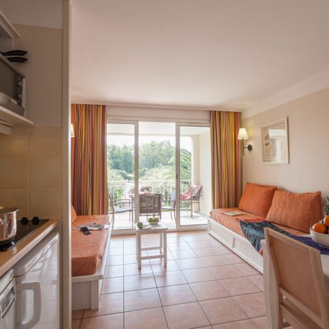 APPARTEMENT 5 personen - - 1 bedroom - Terrace or balcony - Pool view -  Air conditioned