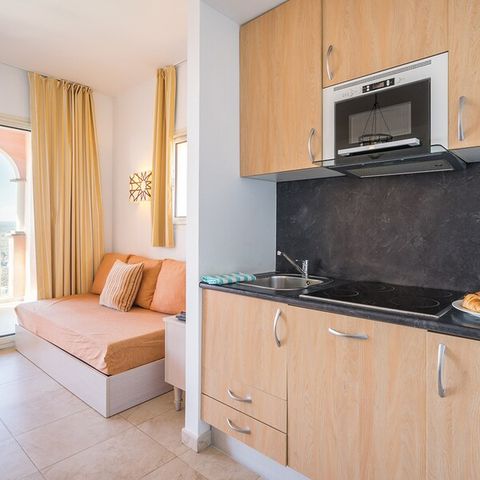 APPARTEMENT 4 personen -  1 slaapkamer - balkon - uitzicht op zee
