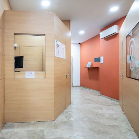 Pierre & Vacances Résidence Barcelona Sants - Barcelona - Afbeelding N°3