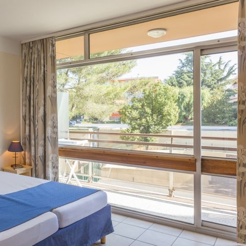 APPARTEMENT 6 personen - - 1 bedroom + 1 sleeping alcove - Air conditioned