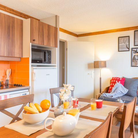 APPARTEMENT 6 personen - 1 slaapkamer + 1 slaapgedeelte - op het zuiden