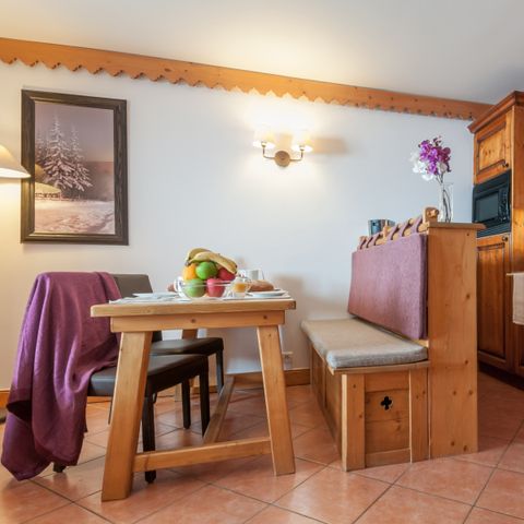 APPARTEMENT 5 personen - - 1 bedroom + 1 sleeping alcove