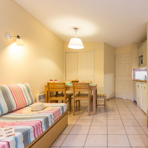 APPARTEMENT 5 personen - - 1 sleeping alcove - Terrace - Garden level