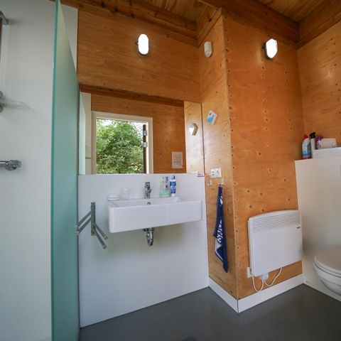 STAANPLAATS - Comfort XL privésanitair