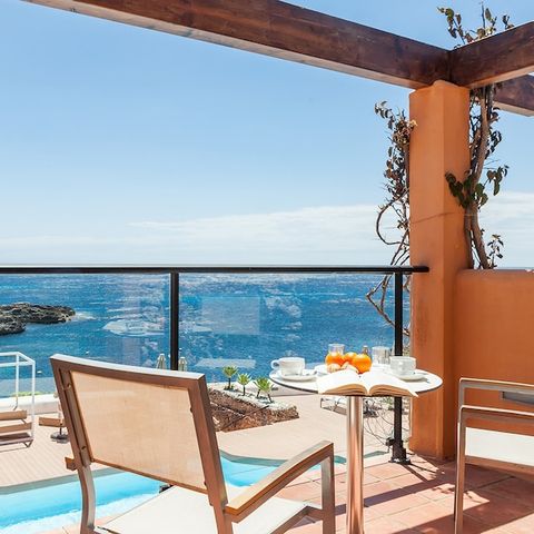 Slaapkamer 2 personen - Tweepersoonskamer - Terras of Balkon - Uitzicht op Zee - Ontbijt inbegrepen