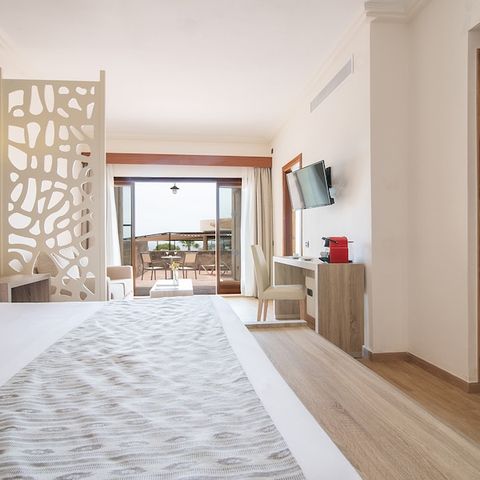 Slaapkamer 2 personen - Superior Tweepersoonskamer - Terras of Balkon - Ontbijt inbegrepen