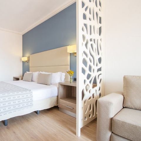 Slaapkamer 2 personen - Superior Tweepersoonskamer - Terras of Balkon - Ontbijt inbegrepen