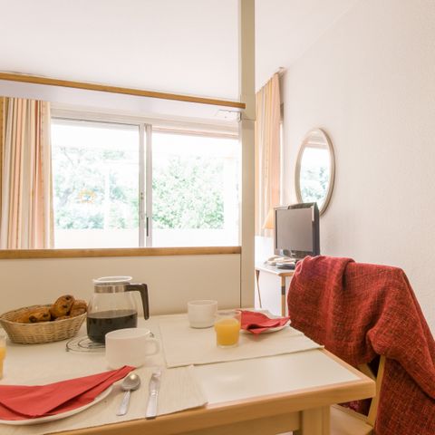 APPARTEMENT 7 personen - (max. 2 adults)
