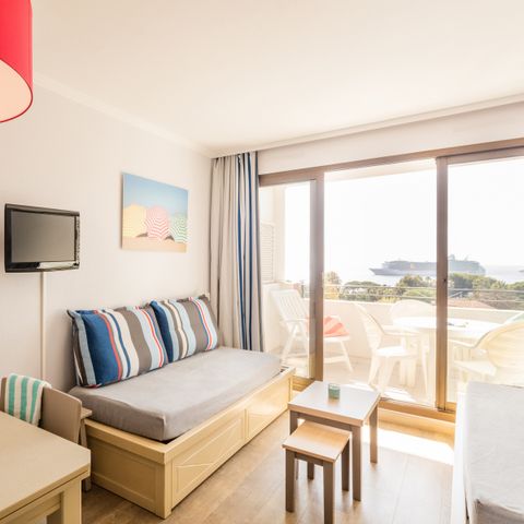 APPARTEMENT 4 personen - - 1 bedroom - Terrace or balcony  - air conditionned