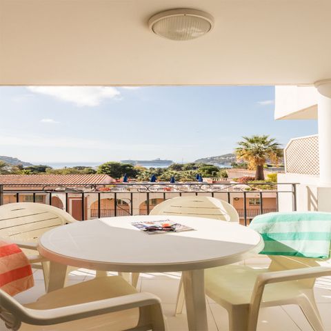 APPARTEMENT 4 personen - - 1 bedroom - Terrace or balcony -  Sea view - air conditionned