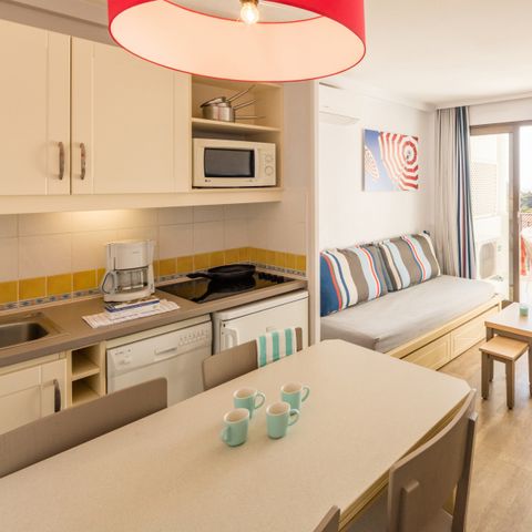APPARTEMENT 4 personen - - 1 bedroom - Terrace or balcony -  Sea view - air conditionned