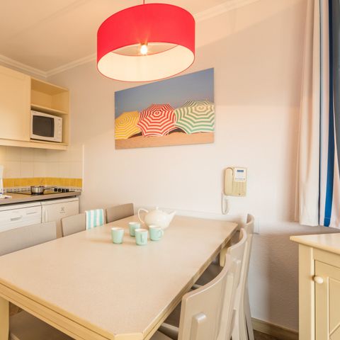 APPARTEMENT 6 personen - - 1 bedroom + 1 sleeping alcove - Terrace or balcony  - air conditionned