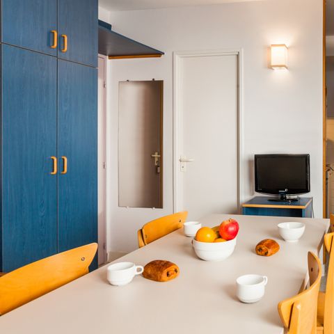 APPARTEMENT 6 personen - - 2 bedrooms - Terrace - Ground floor