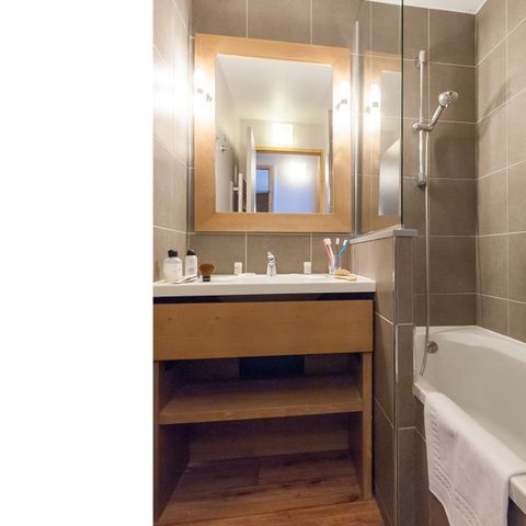 APPARTEMENT 6 personen - - 2 bedrooms - South exposure