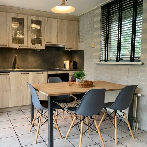 Bungalow 6 personen - B