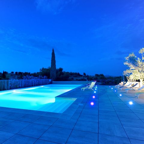 Vakantiecomplex Les Garrigues de la Vallée des Baux - Camping Bouches-du-Rhône - Afbeelding N°6