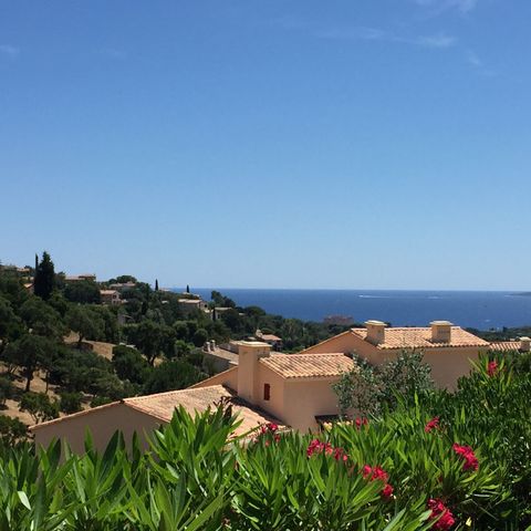 APPARTEMENT 5 personen - Haut Des Issambres