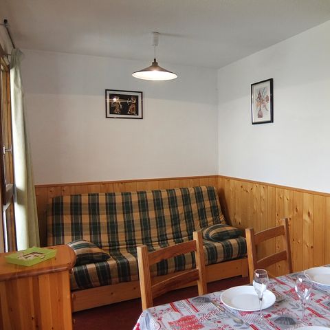 APPARTEMENT 4 personen - 4p Sarvan 2*