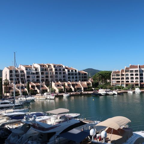 APPARTEMENT 4 personen - Les Cascadelles 2*