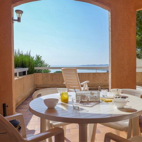 APPARTEMENT 4 personen - Coteaux de la Nartelle 2*