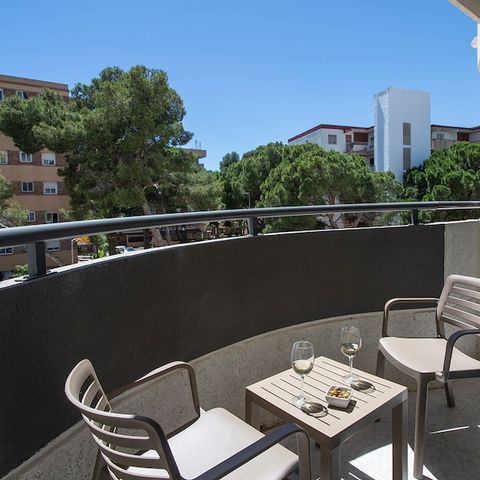 Hotelkamer 3 personen - Tweepersoonskamer + extra bed - balkon