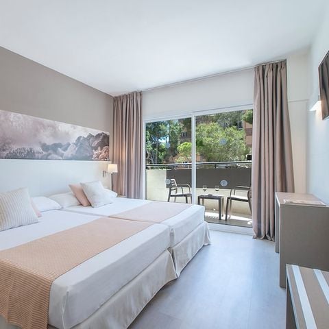 Hotelkamer 4 personen - Familiekamer - balkon