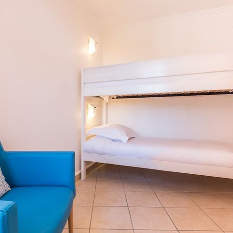 Slaapkamer 4 personen - Hotelkamer - Quadruple + 1 sleeping alcove - Terrace or balcony