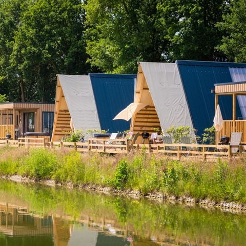 LANDHUIS 4 personen - Luxury Hottub Cabin