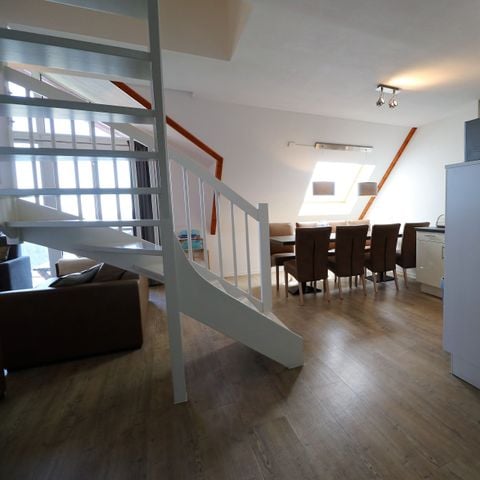 APPARTEMENT 7 personen - sfeervol penthouse ski-in ski-out