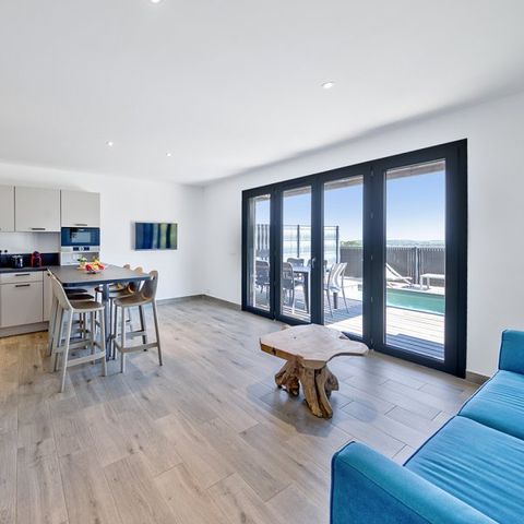 VAKANTIEHUIS 8 personen - - 4 bedrooms - Air conditioned - 4m private swimming pool - Terrace