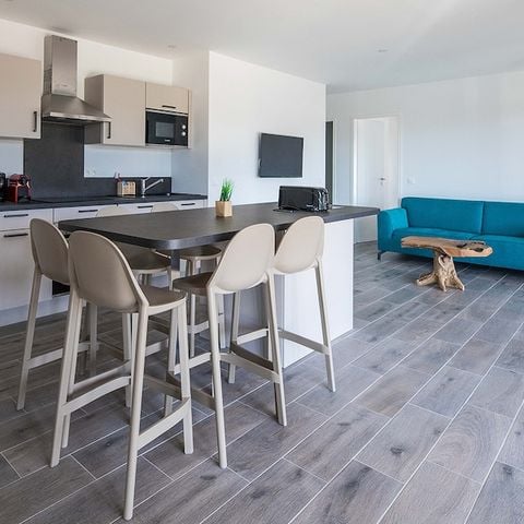 Vakantiehuis 6 personen - - 3 bedrooms - Air conditioned - 7m private swimming pool - Garden