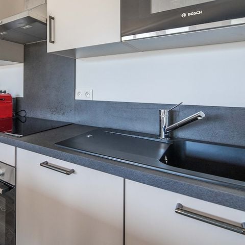 Vakantiehuis 6 personen - - 3 bedrooms - Air conditioned - 7m private swimming pool - Garden