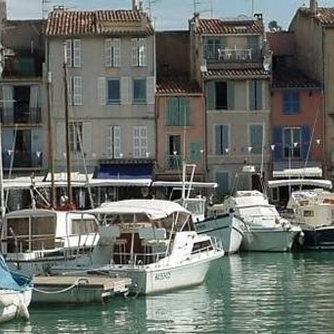 FranceComfort Villapark Le Jardin du Golf - Camping Var - Afbeelding N°2