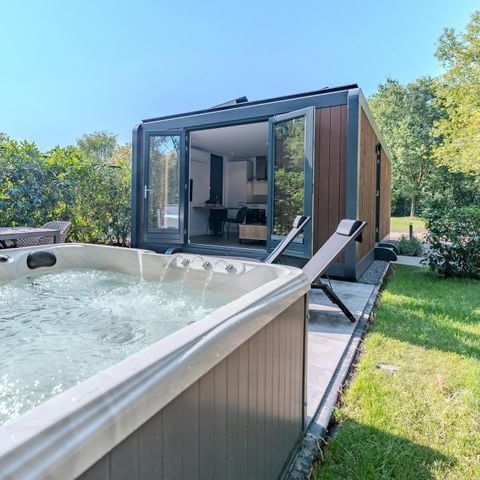 Chalet 2 personen - Bos Cabin met Jacuzzi