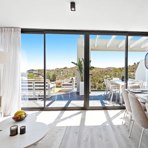 APPARTEMENT 8 personen - with solarium (roofterrace) and seaview