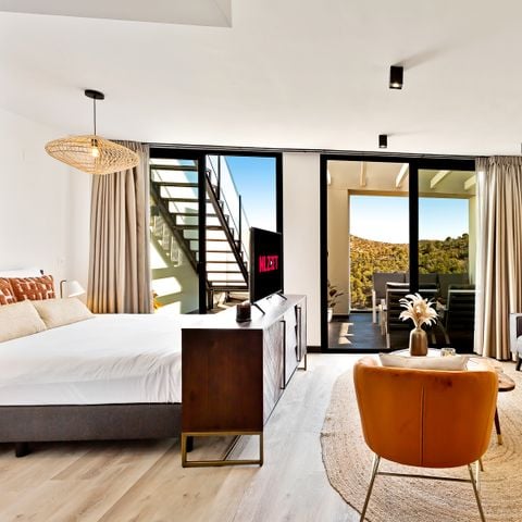 APPARTEMENT 4 personen - loft with solarium/roofterrace and seaview