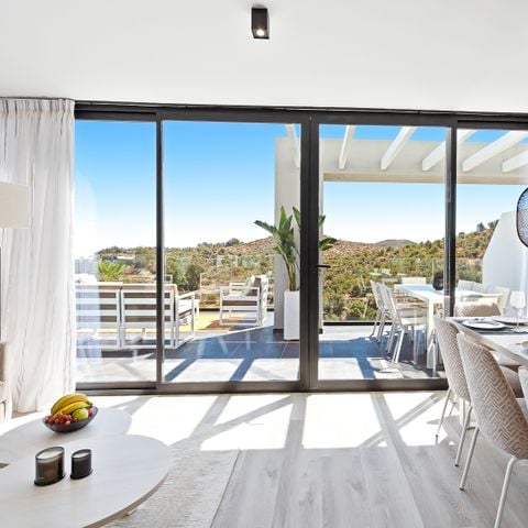 APPARTEMENT 6 personen - with solarium (roofterrace) and seaview