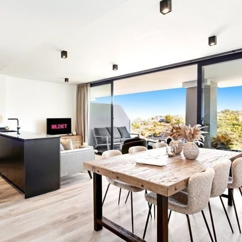 APPARTEMENT 8 personen - with sea and mountainview