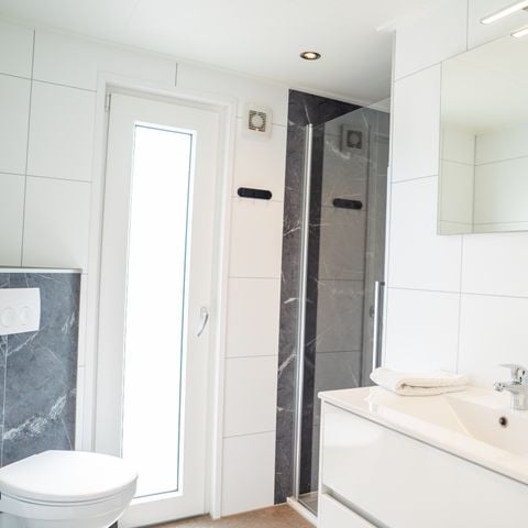 Lodge 4 personen - Wood Waterzicht 