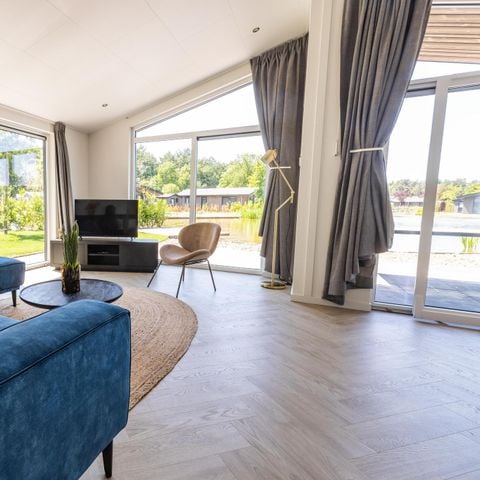 VAKANTIEHUIS 4 personen - Molenhuys Waterzicht Premium met Hottub 
