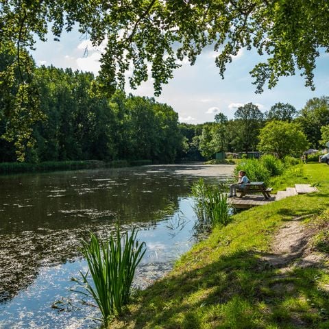 Kampeerplaats - Camperplaats Comfort L aan het water