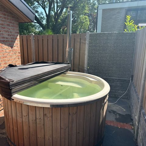 Chalet 6 personen - Brick Lodge met hottub