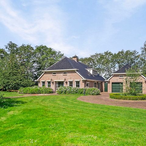 VAKANTIEHUIS 9 personen - Familiehuis 9 Personen met omheinde tuin