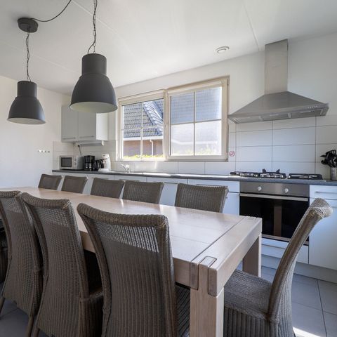 Groepsaccommodatie 12 personen - Beachvilla XL met Wellness bubbelbad