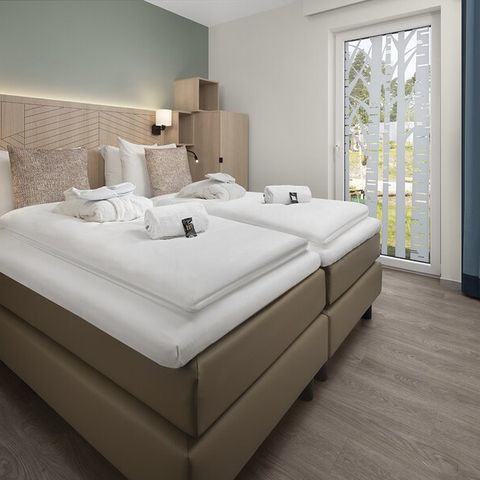 VAKANTIEHUIS 12 personen - Exclusive Lakeside TH2044