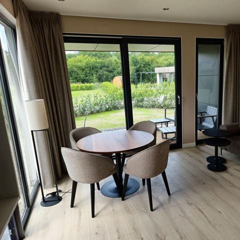 VAKANTIEHUIS 2 personen - Amalia met sauna en hottub